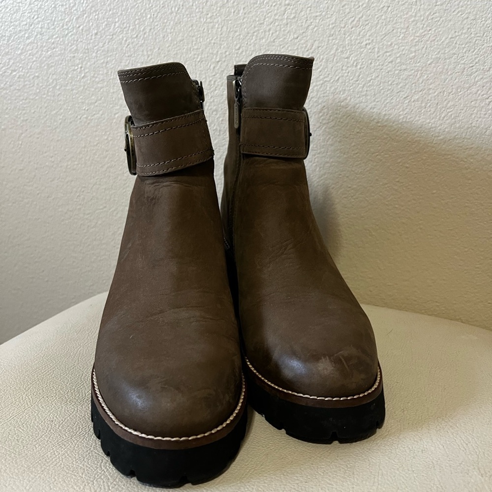 Blondo Dagger Waterproof Leather Brown Ankle  Boot Women’s Size 10 - Picture 3 of 9